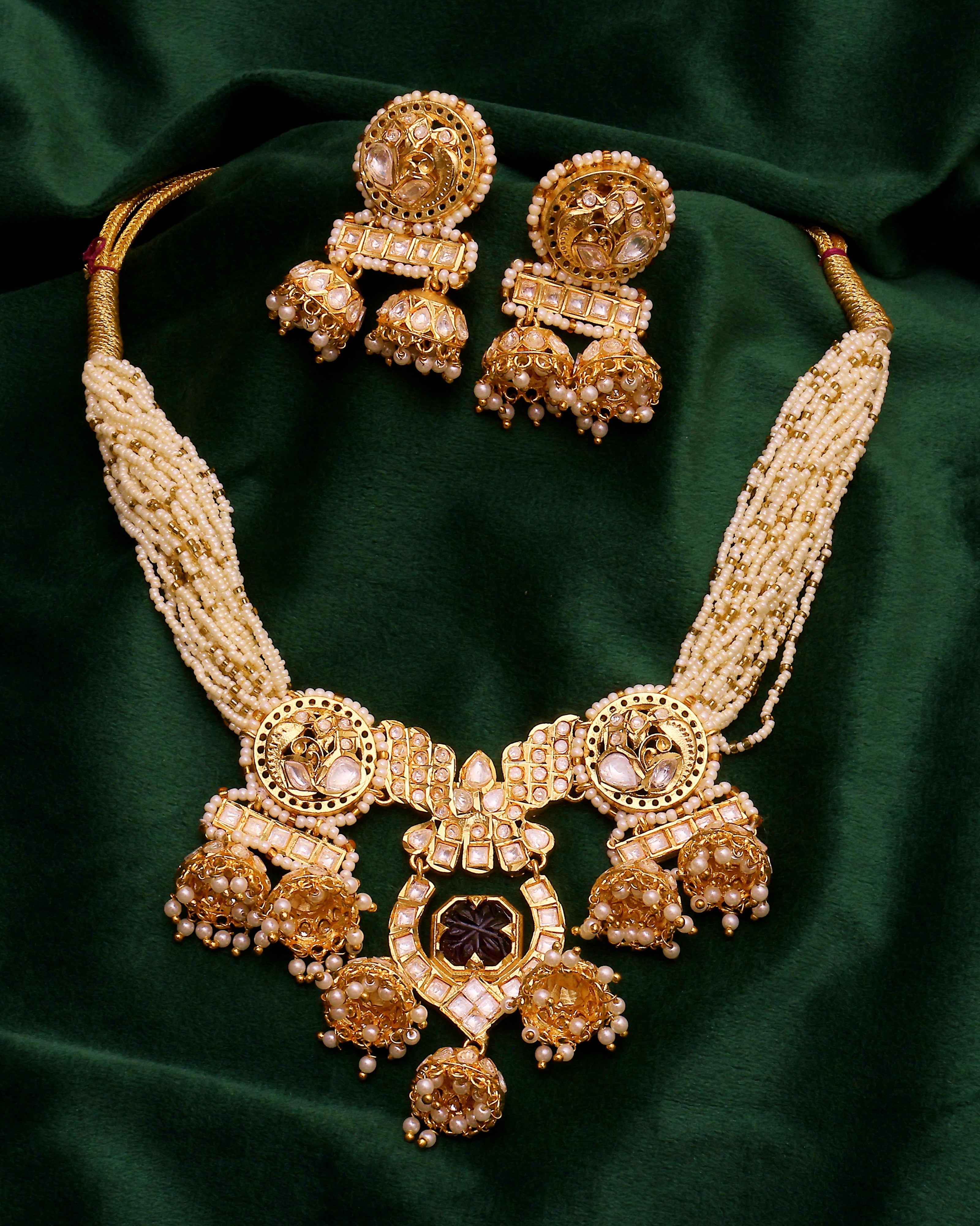 Sovereign Shine Pearl Temple Set