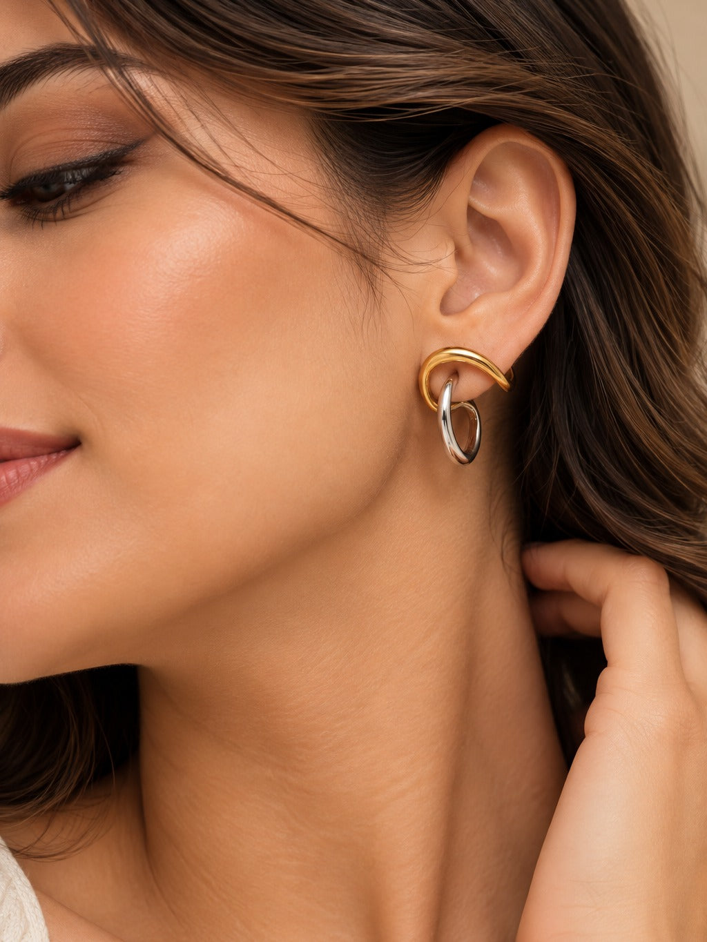 Dual Crescent Hoop Earring – worn on the ear – Pabeena