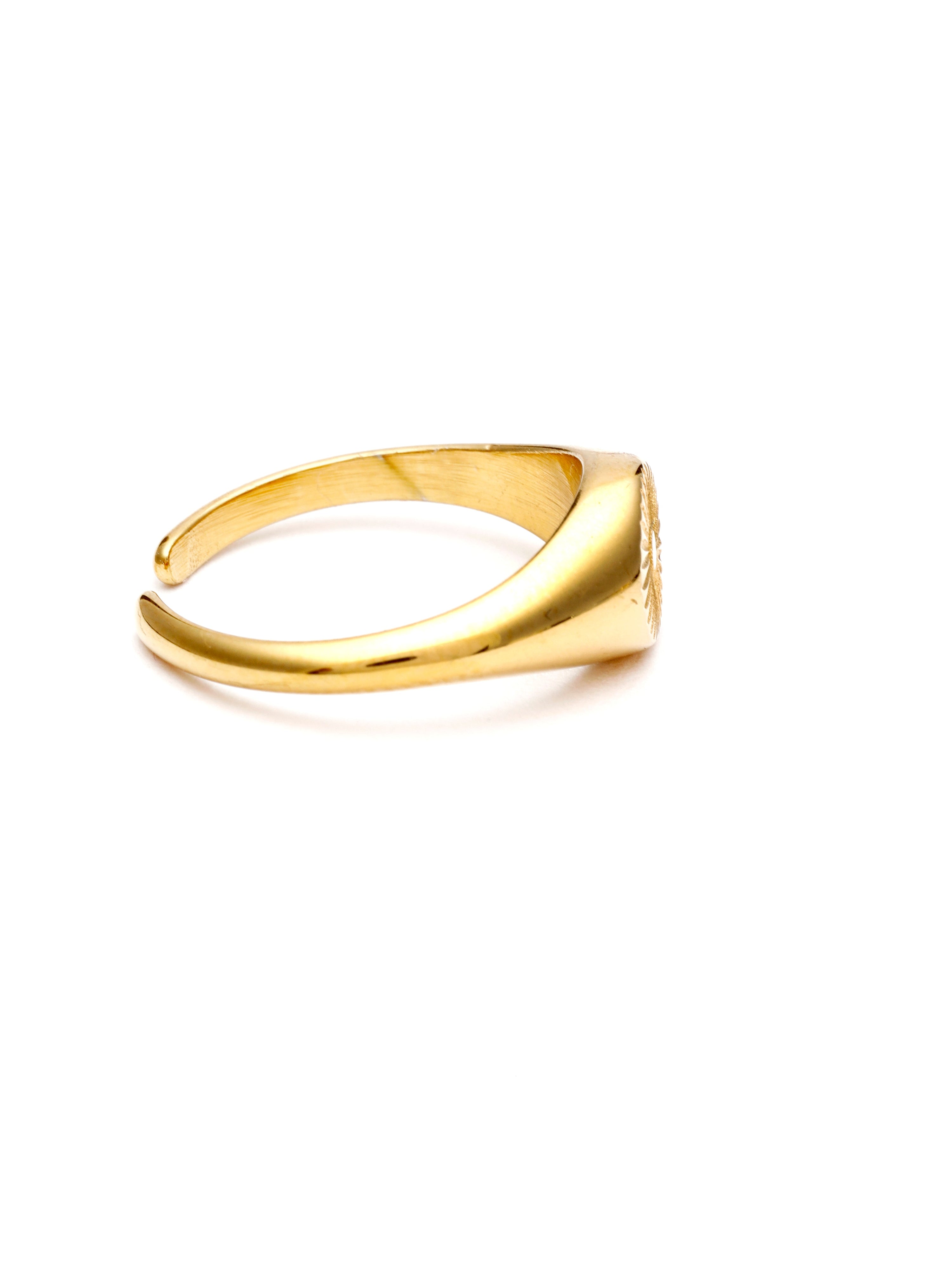 Floral Engraved Ring - Pabeena