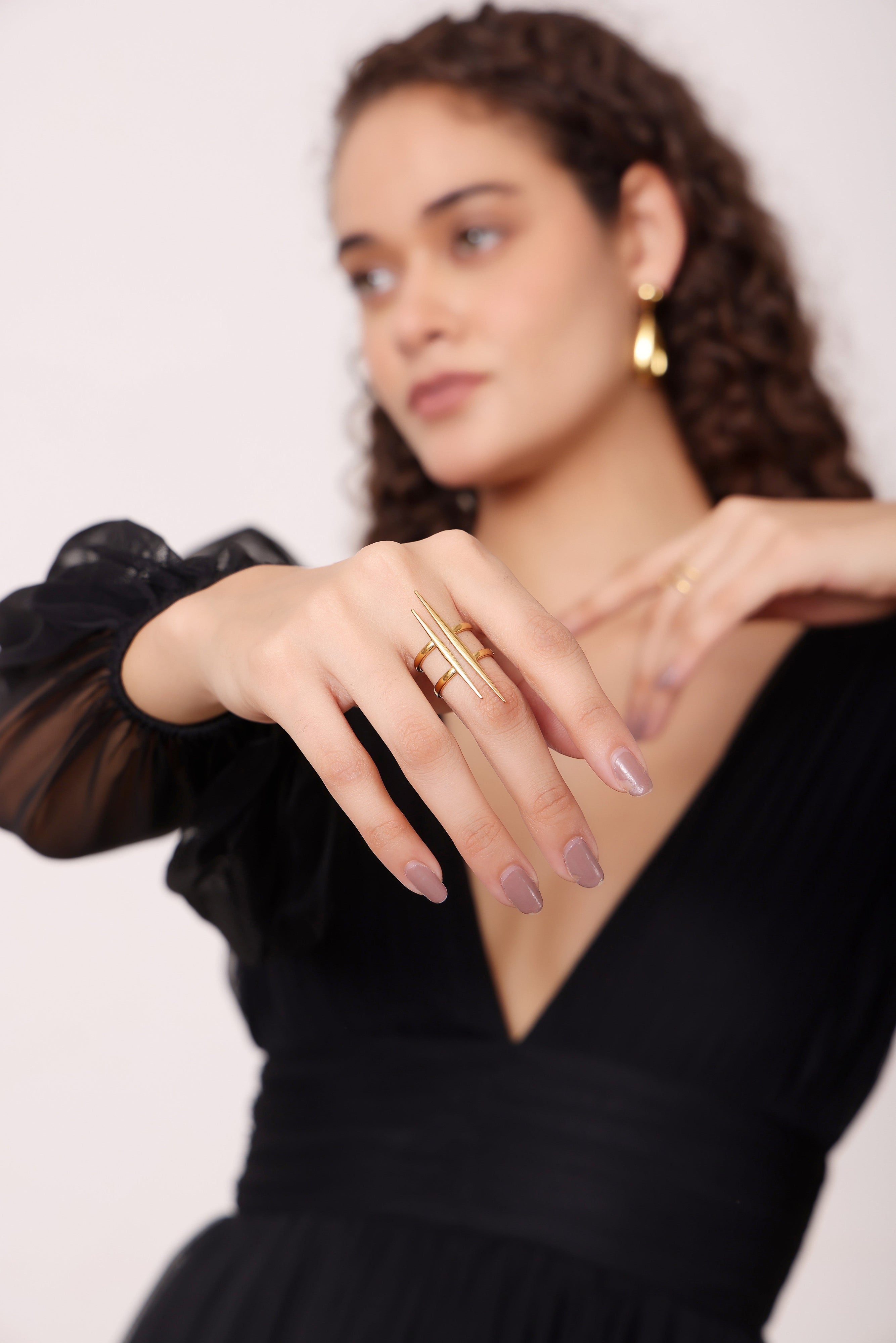 Linea Ring - Pabeena
