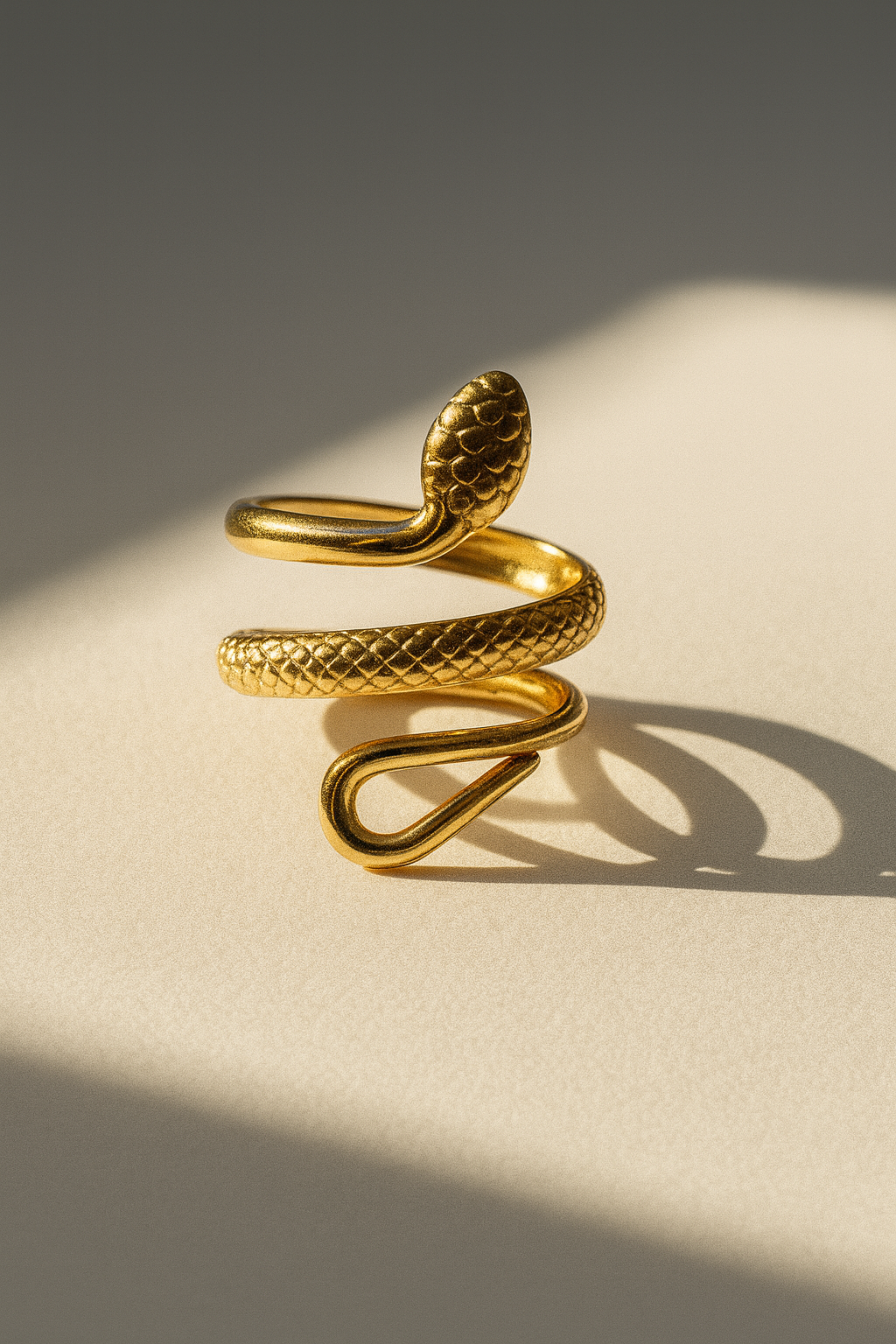 Serpent Coil Ring - Pabeena