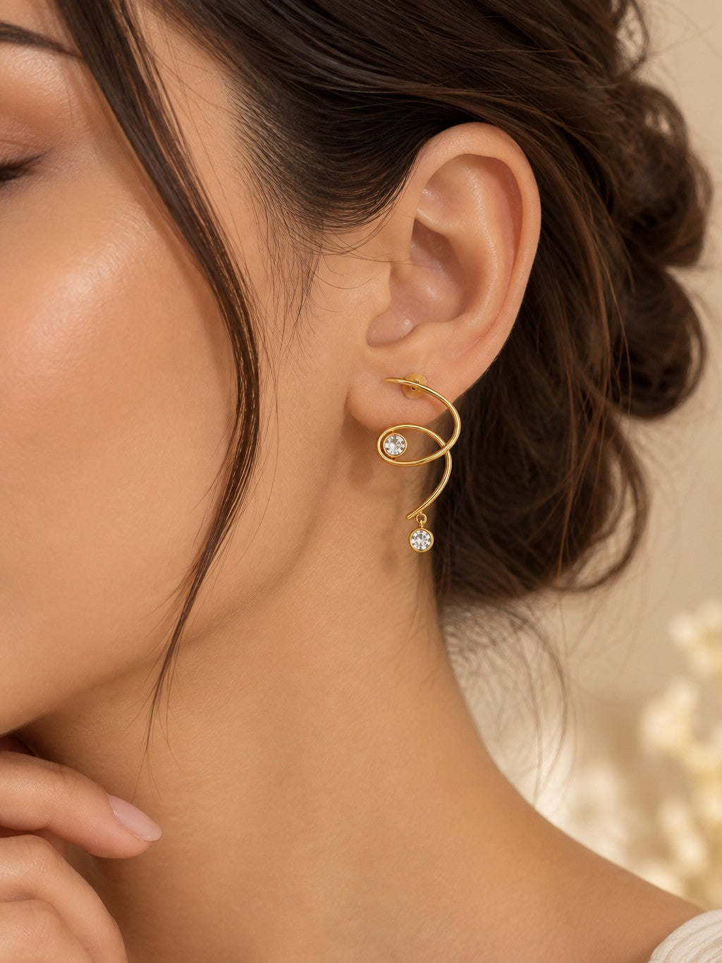 Swirl Solitaire Drop Earrings – worn – Pabeena