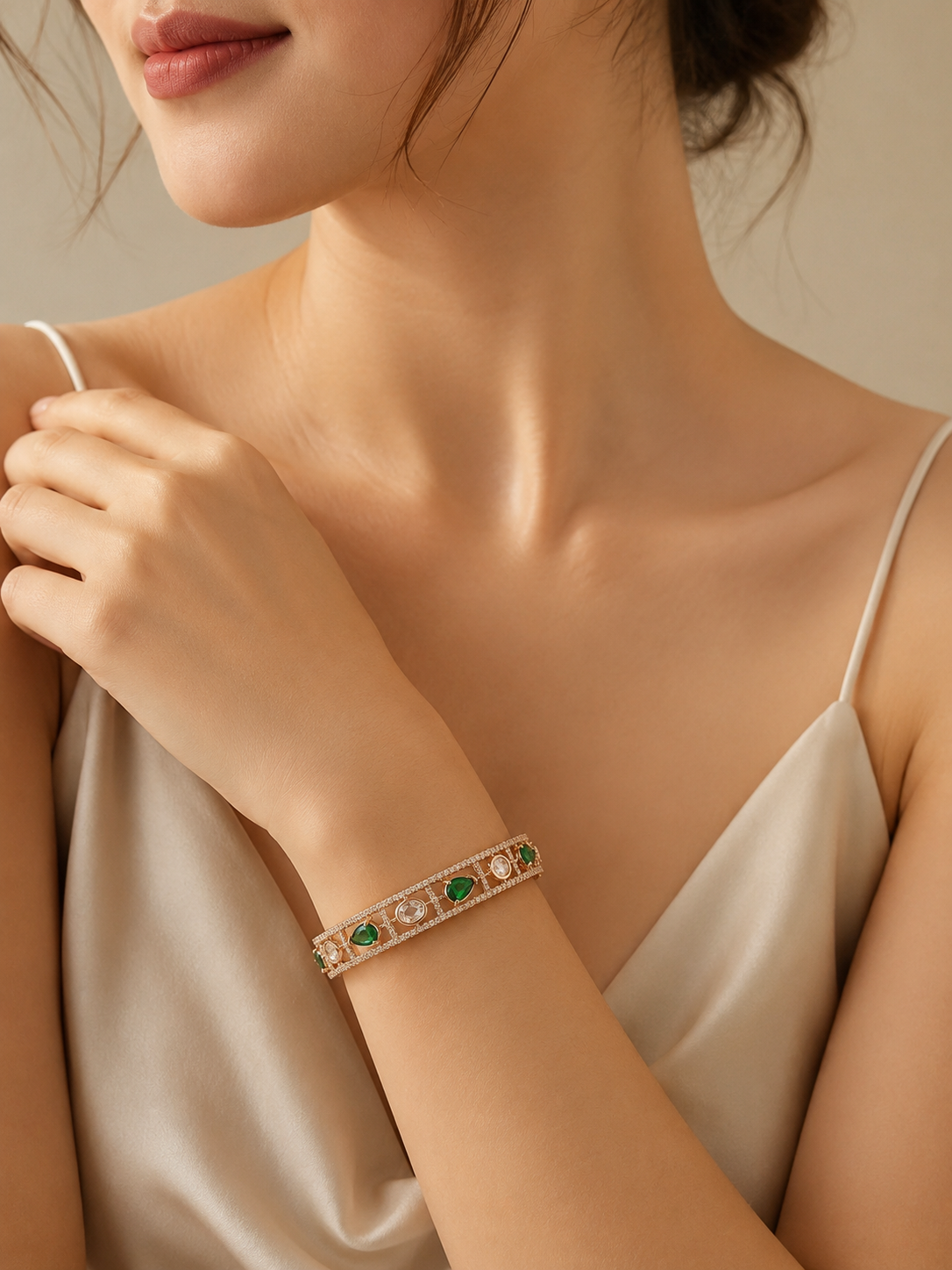 Emerald Aura Luxe Bracelet – view 2 – Pabeena