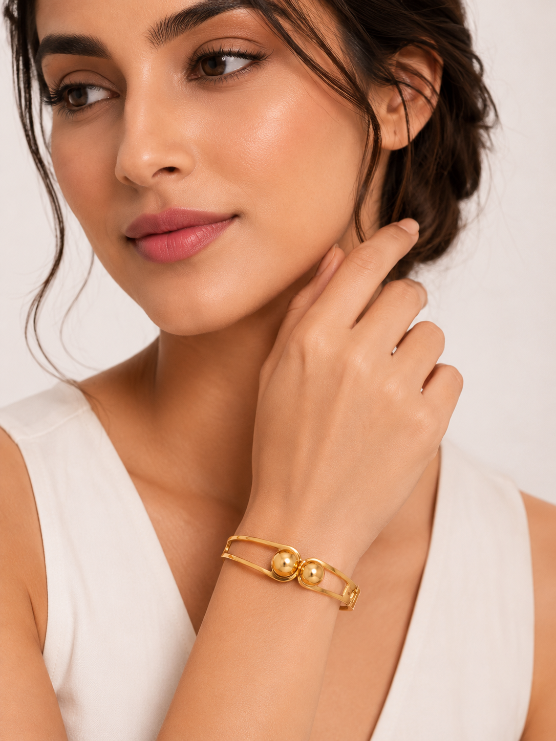 Luna Orbit Bracelet – view 2 – Pabeena