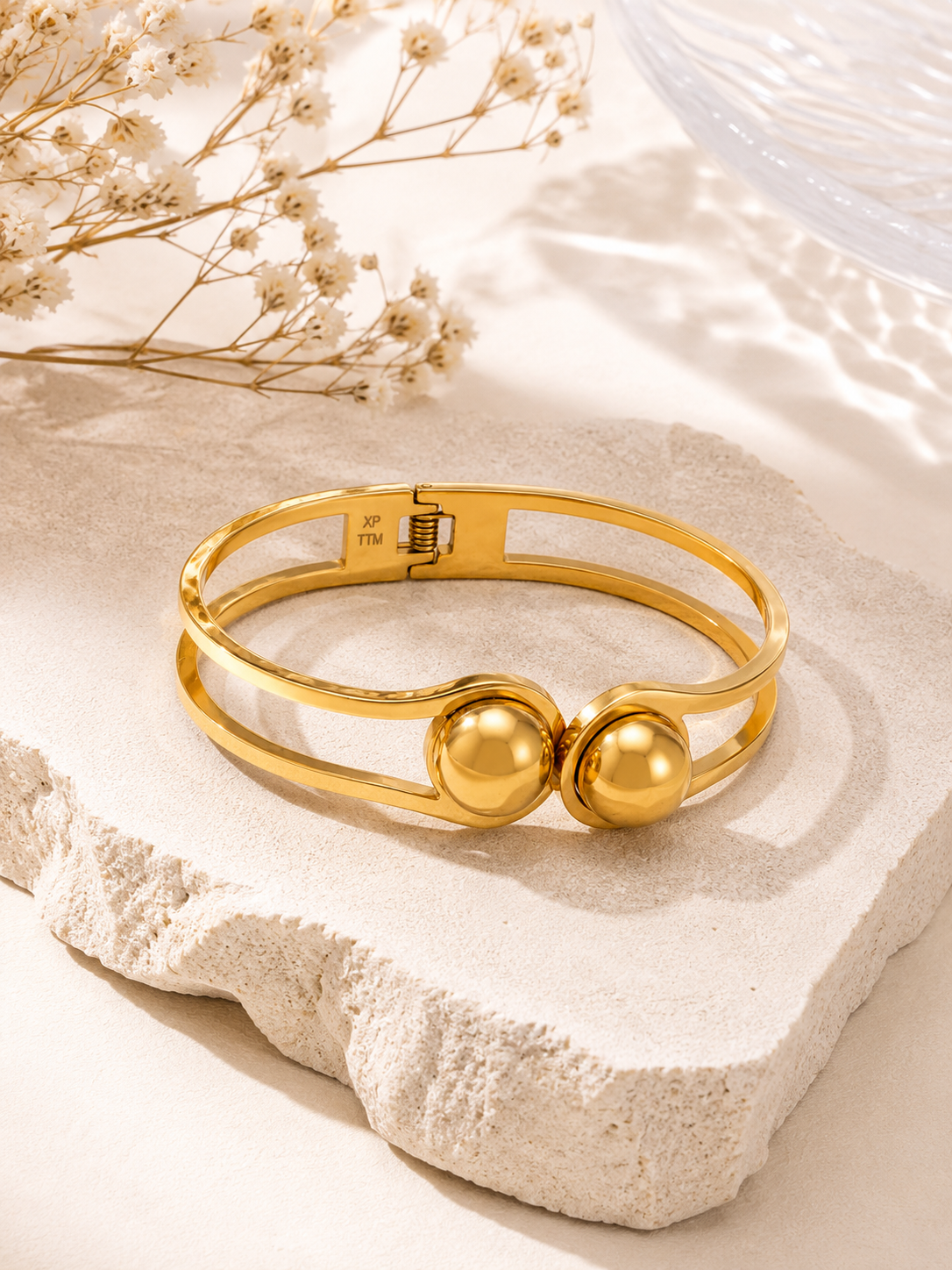 Luna Orbit Bracelet – view 3 – Pabeena