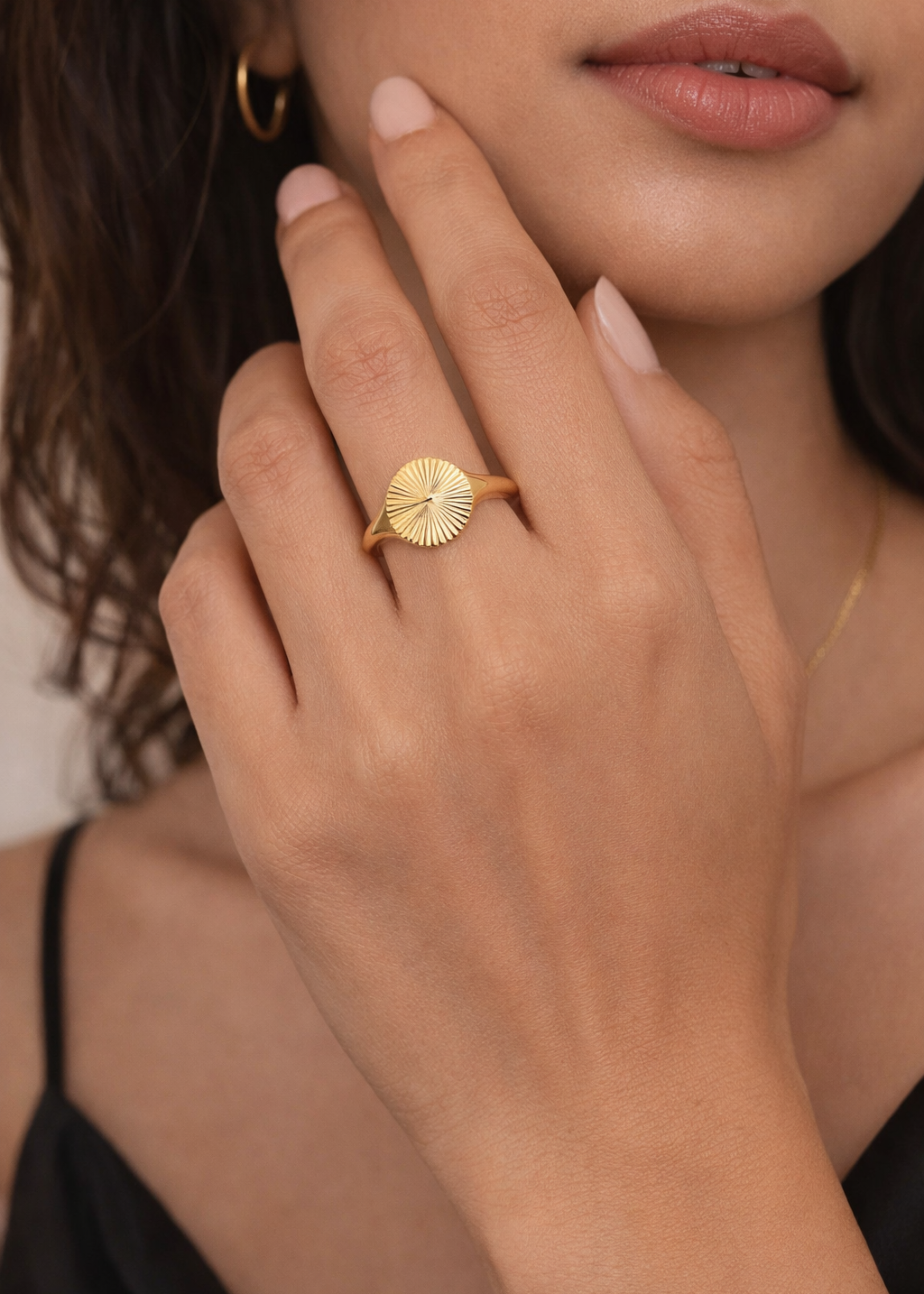 Floral Engraved Ring – view 3 – Pabeena