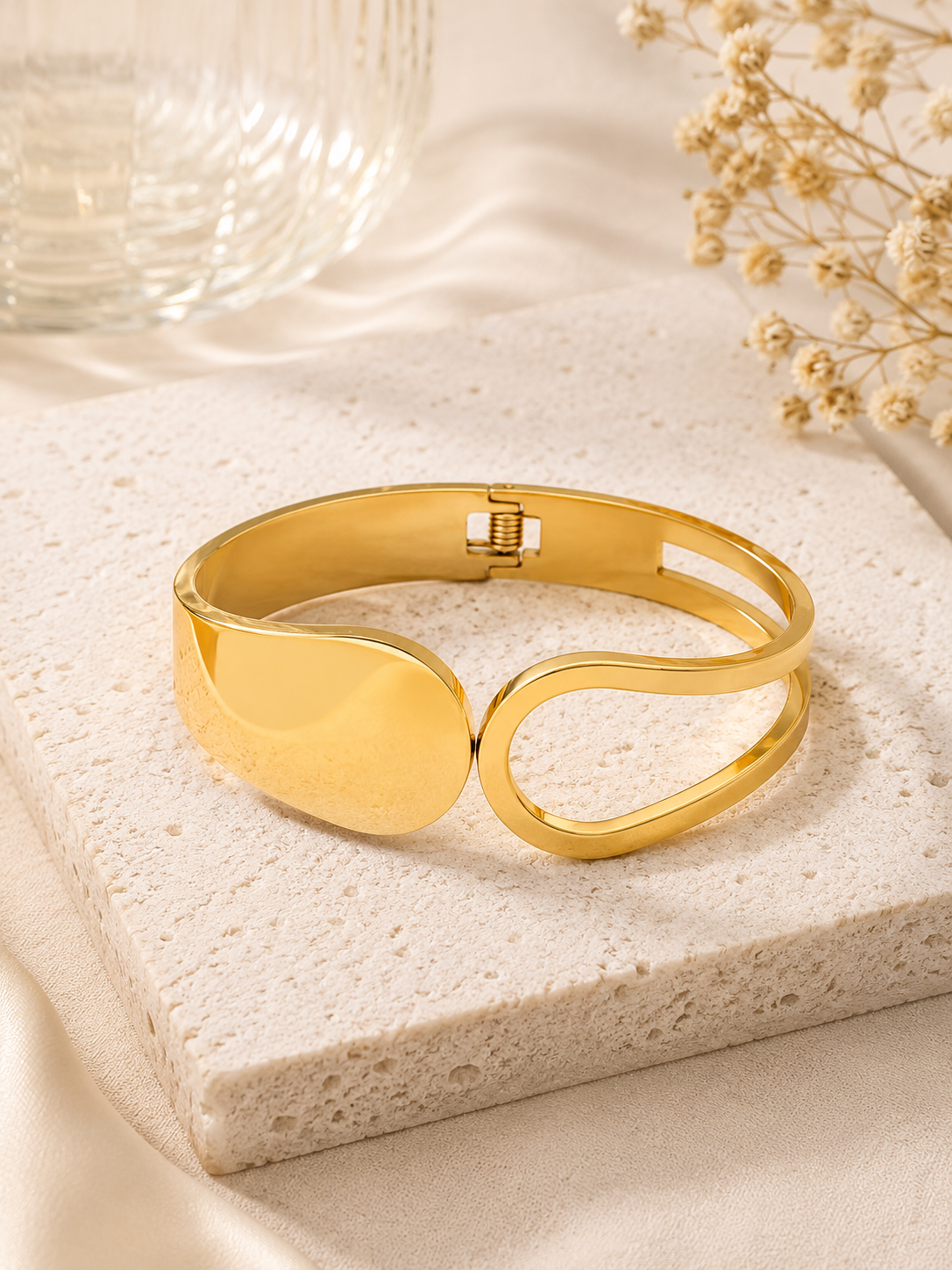 Iconic Love Cuff Bracelet – view 4 – Pabeena