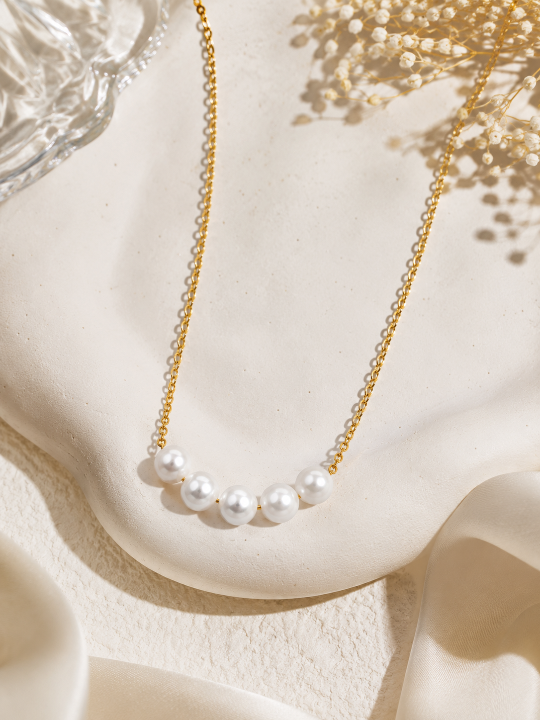 Luna Pearl Drop Necklace – view 3 – Pabeena