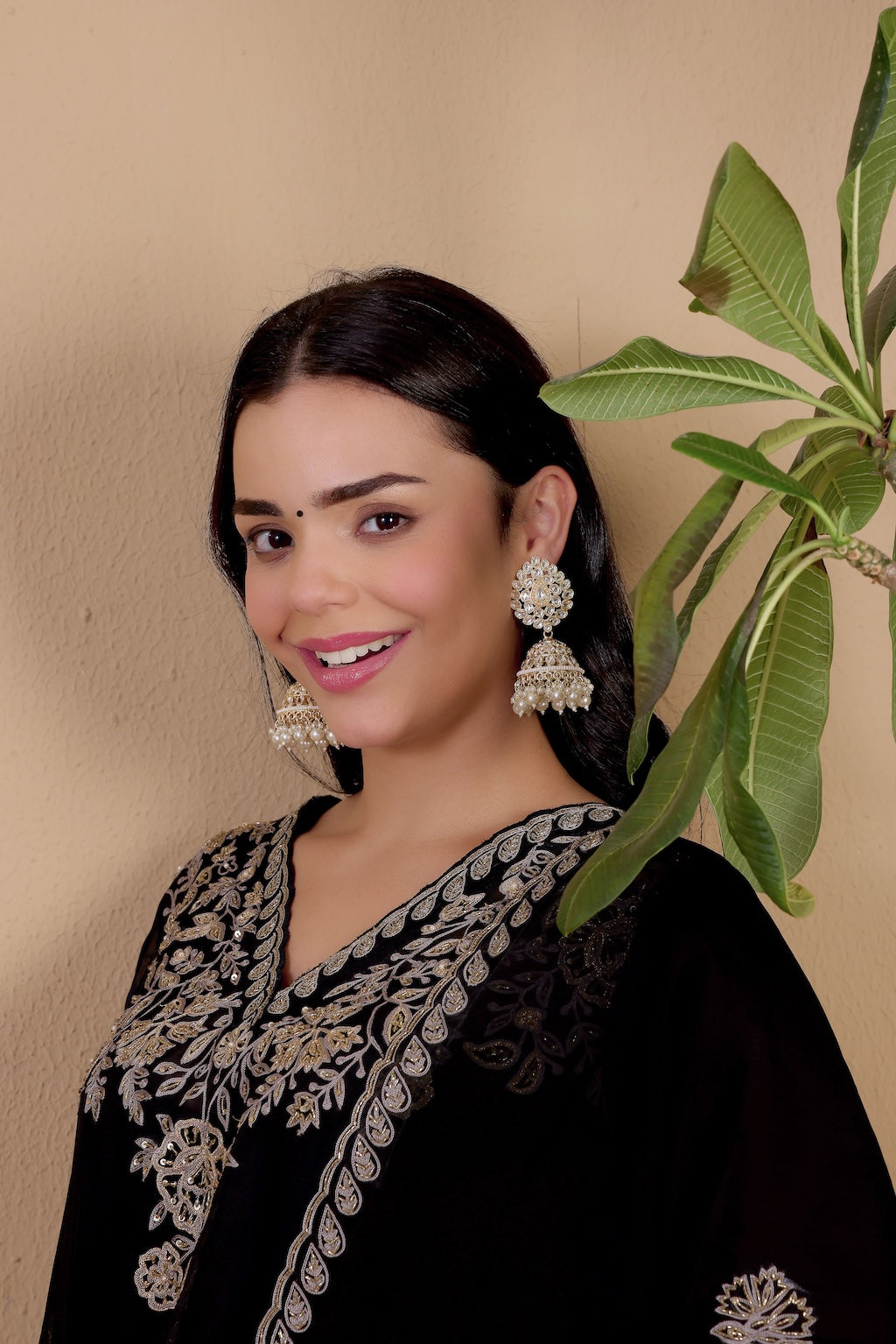 Zehra Jadau Jhumkas - Pabeena