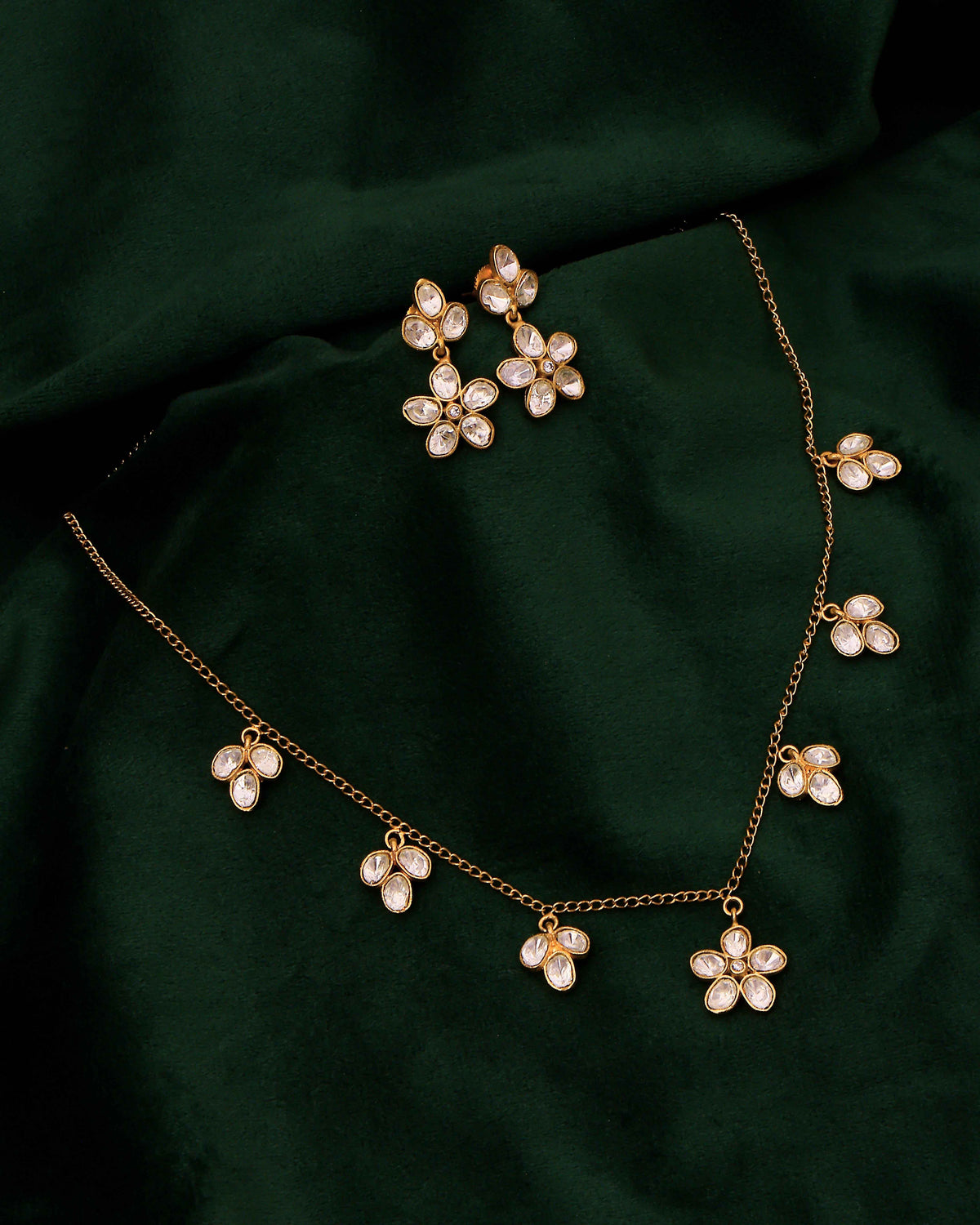 Petal Glint Dainty Moissanite Set