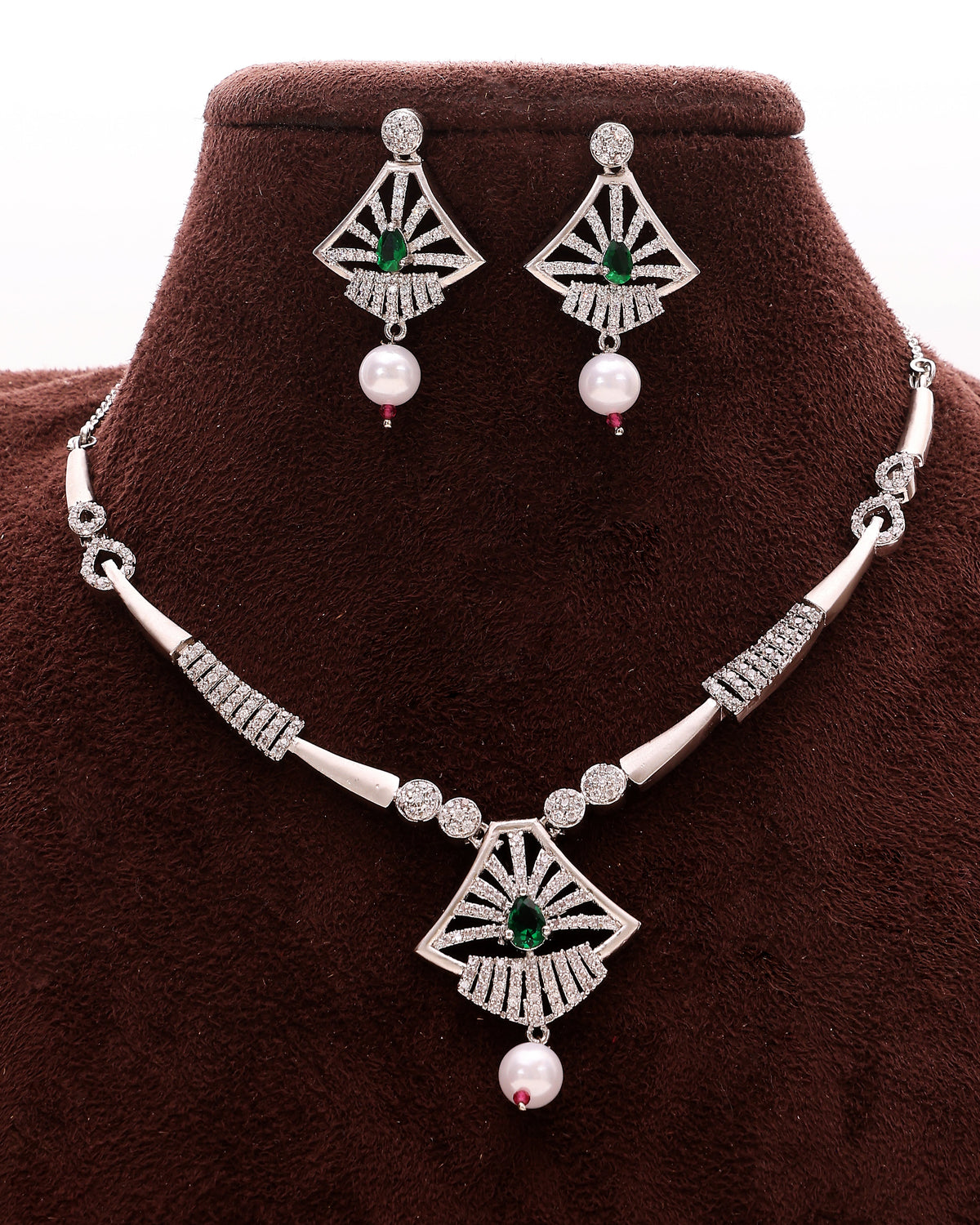 Emerald Deco Pearl AD Necklace Set – view 7 – Pabeena
