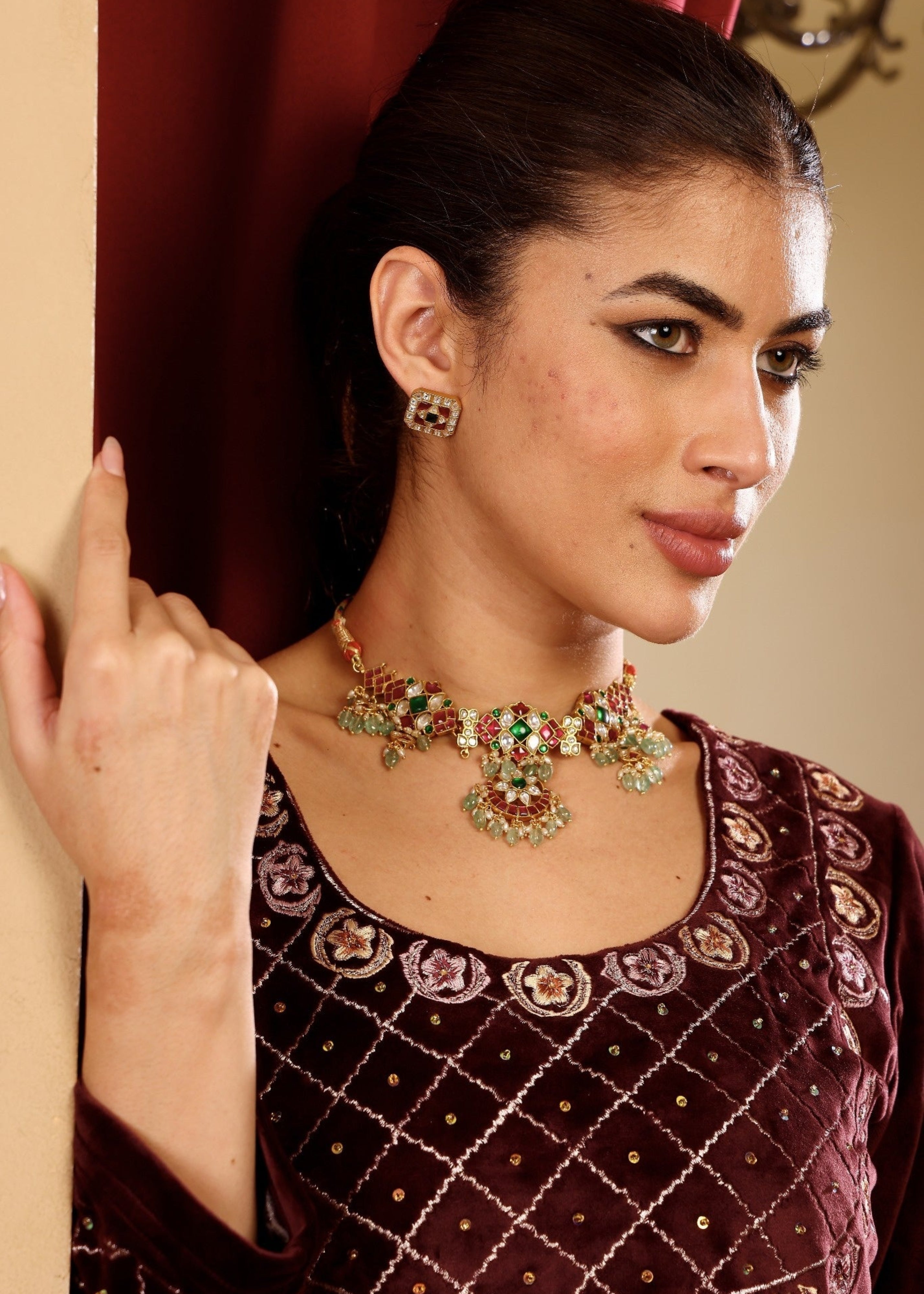 Inaara Jadau Choker - Pabeena