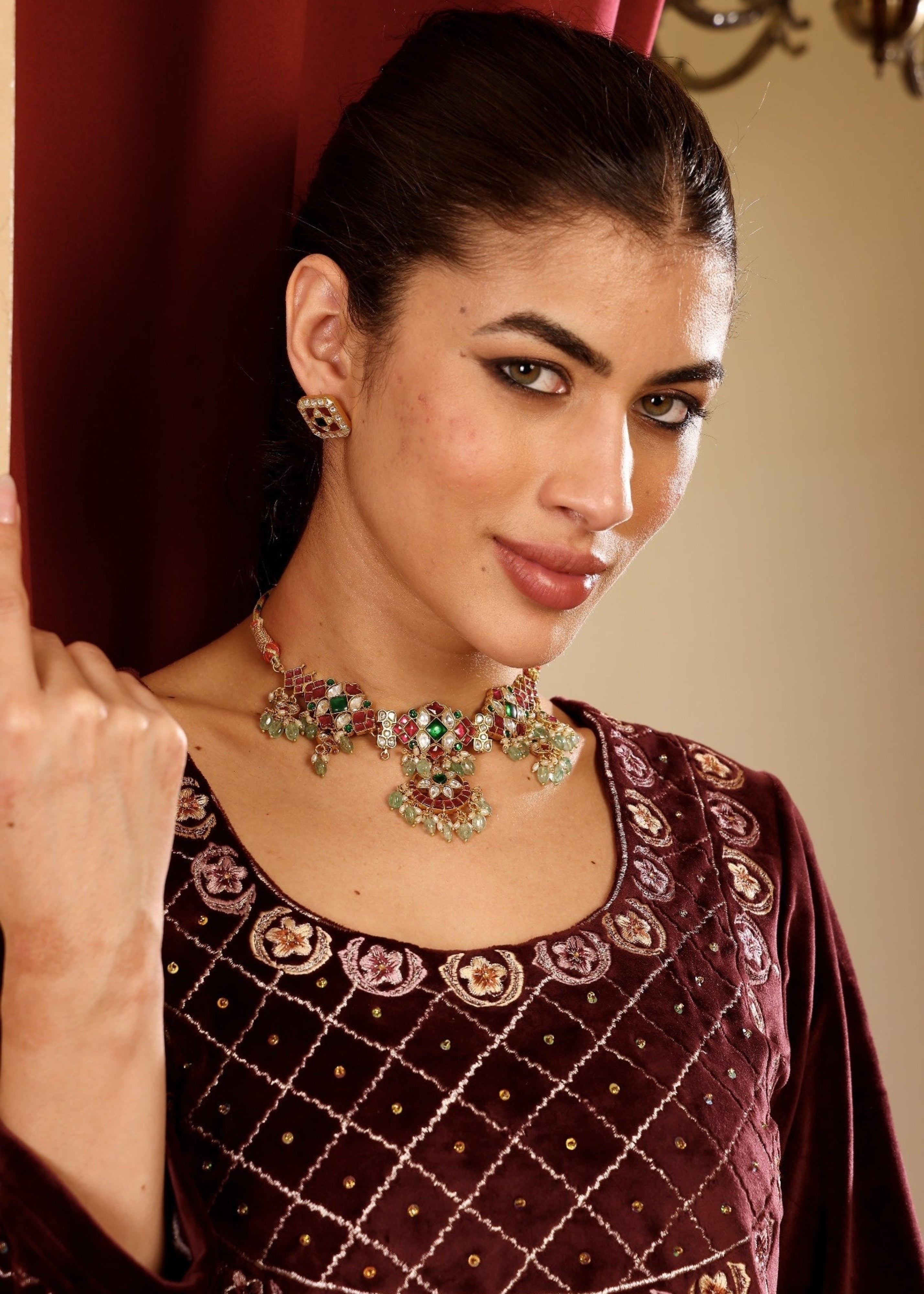 Inaara Jadau Choker - Pabeena