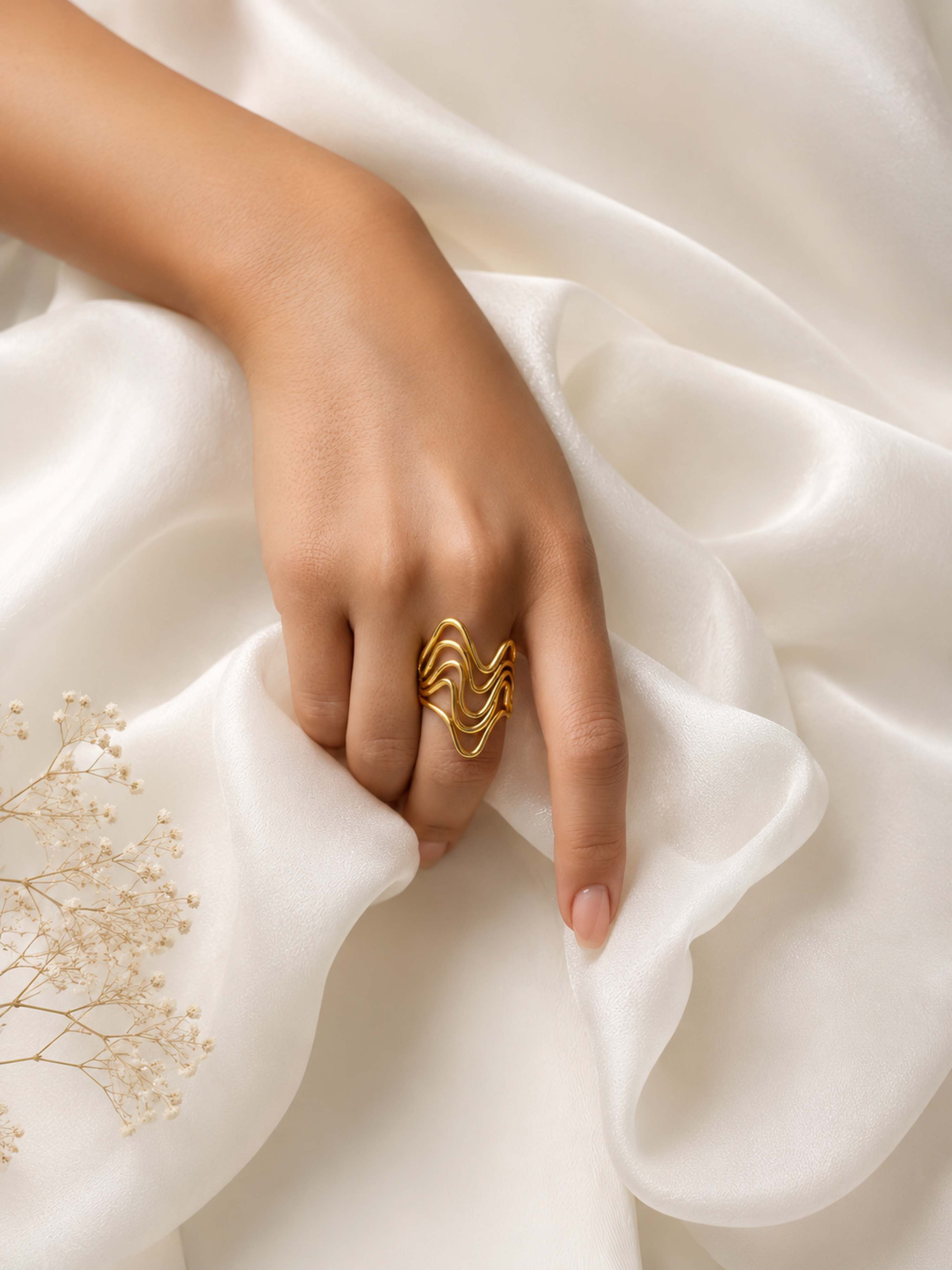 Wave Band Ring – view 2 – Pabeena