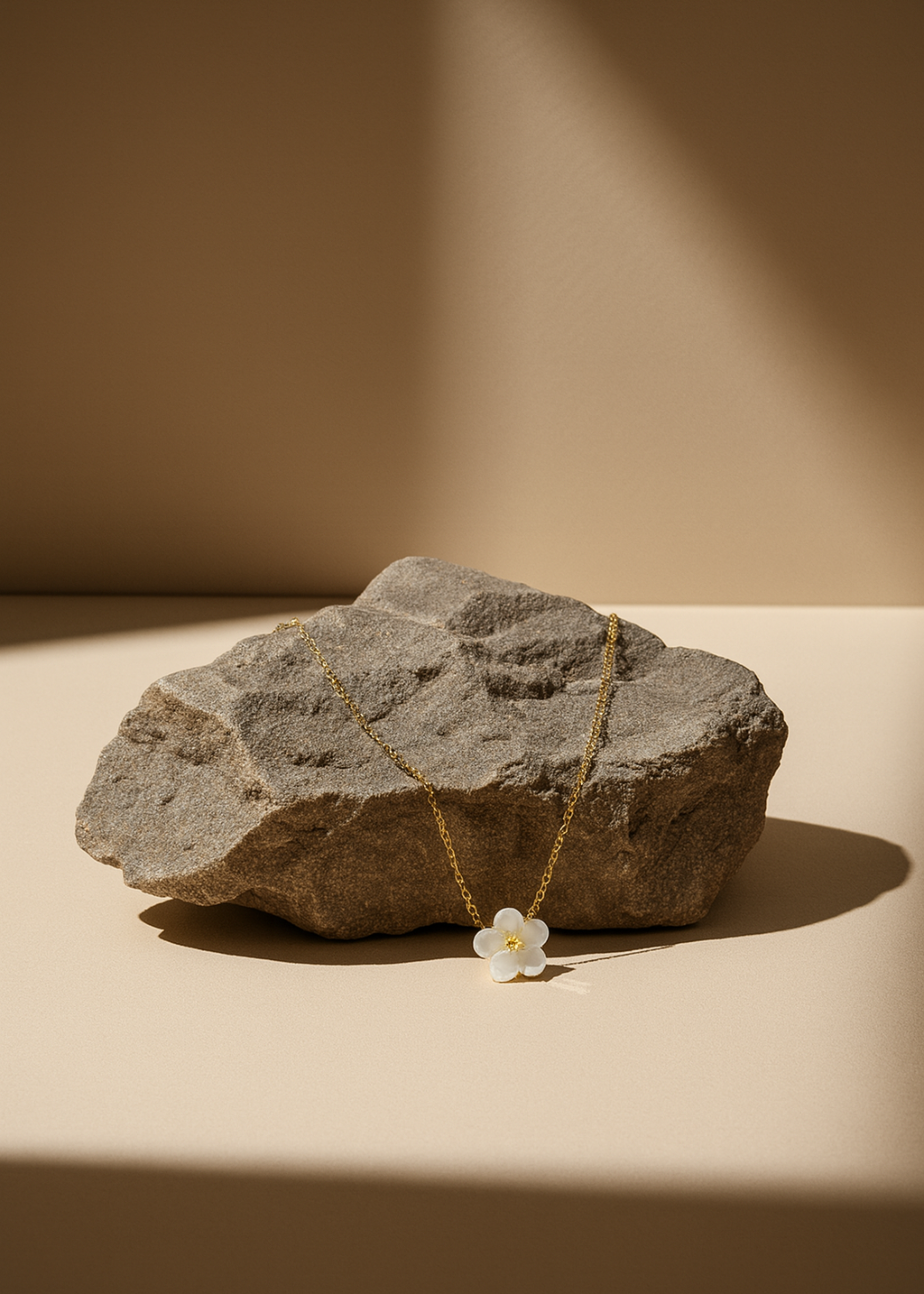 Floral Charm Necklace - Pabeena