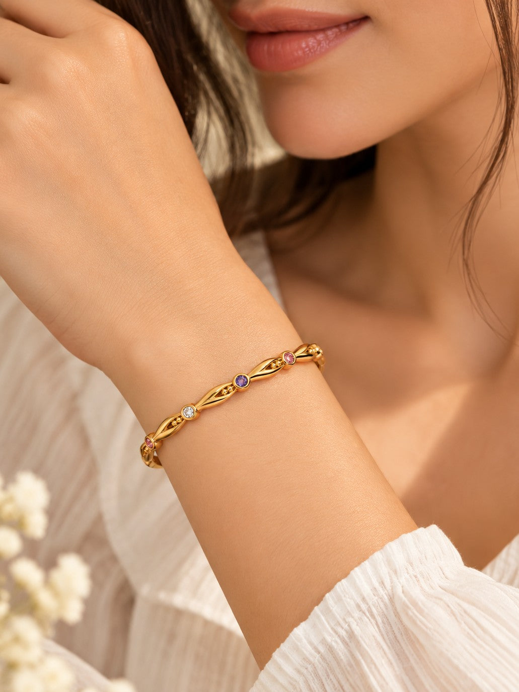 Lilac Twist Bangle – worn – Pabeena