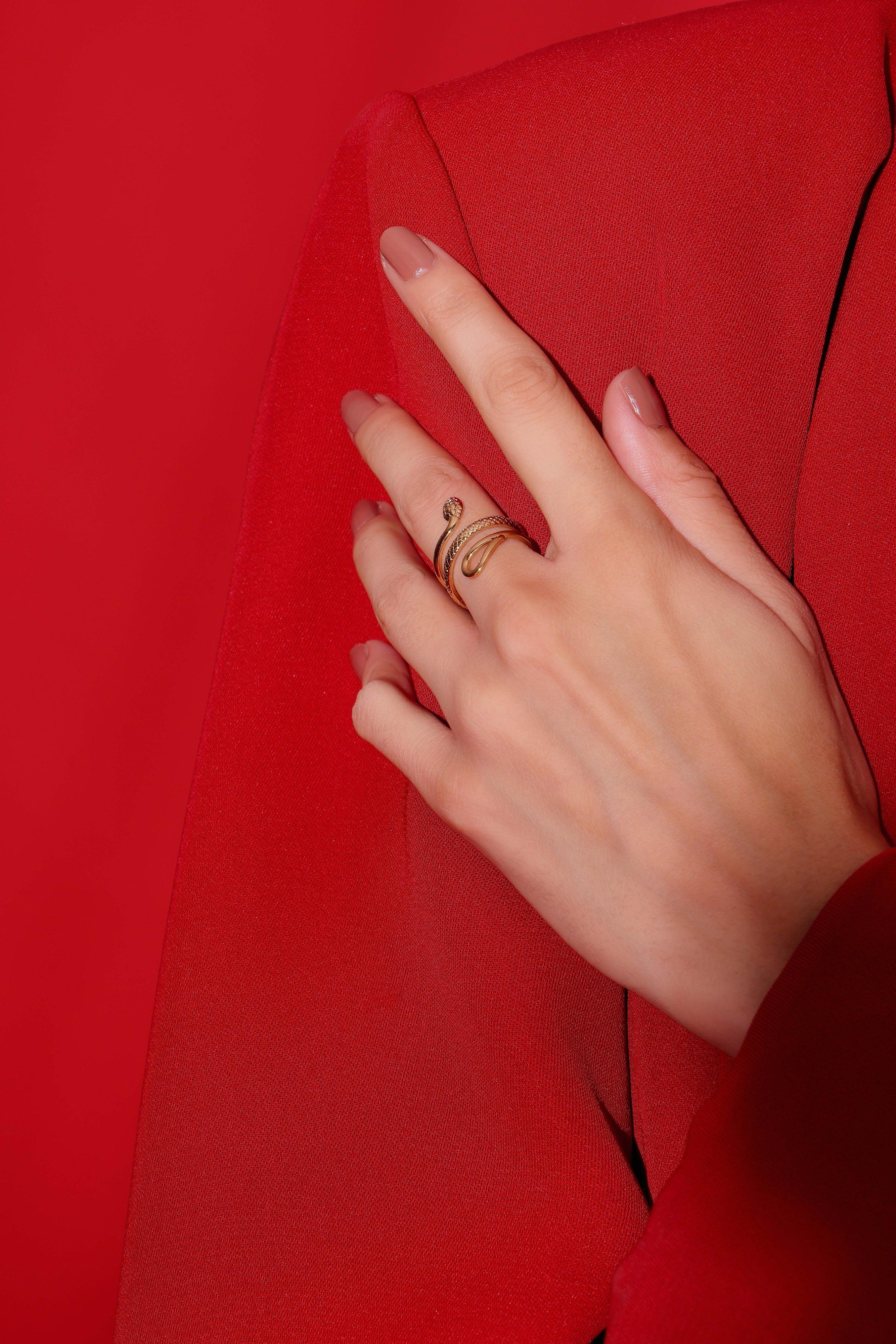 Serpent Coil Ring - Pabeena
